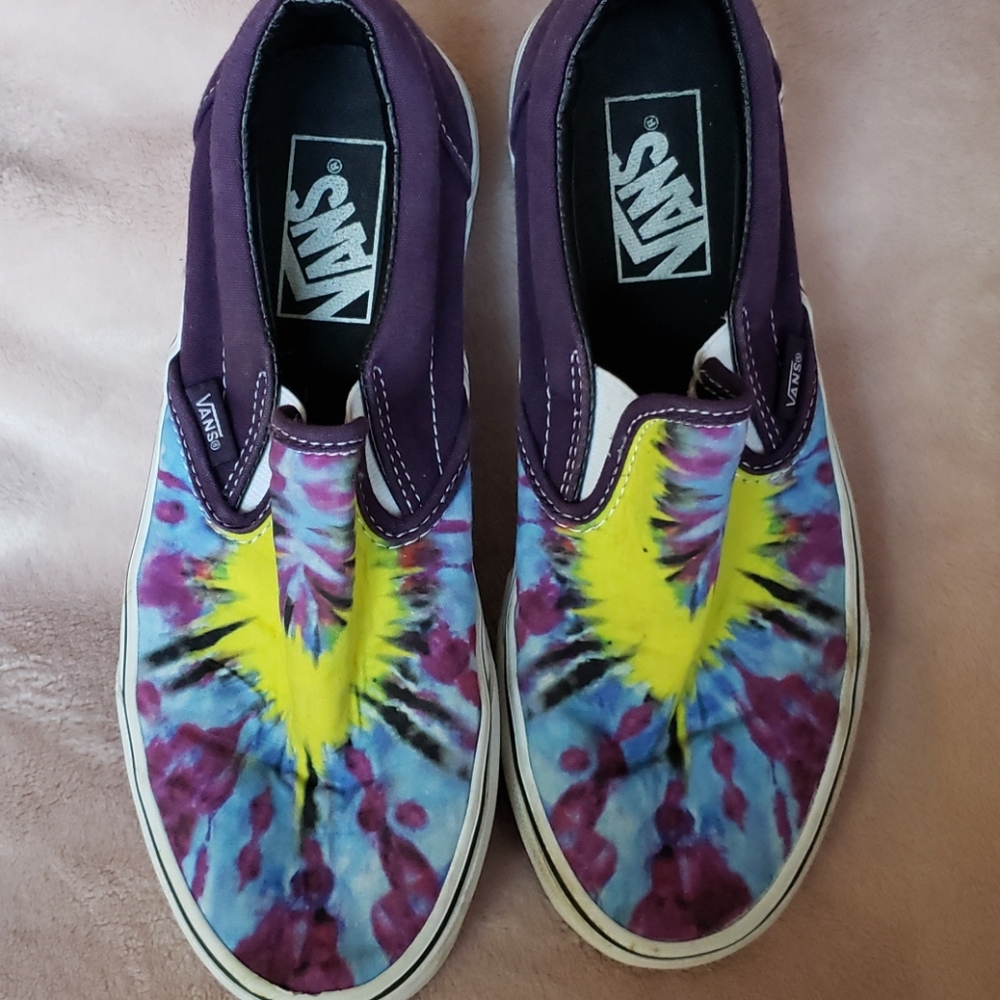 Vans slides tie dye retro super cute